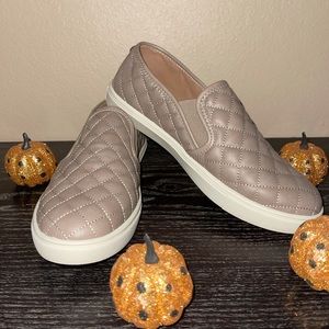 Steve Madden Ecentrcq slip on